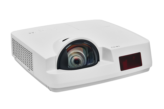3LCD Short Focus Fisheye Lens Church Video Projectors 4500 Lumens